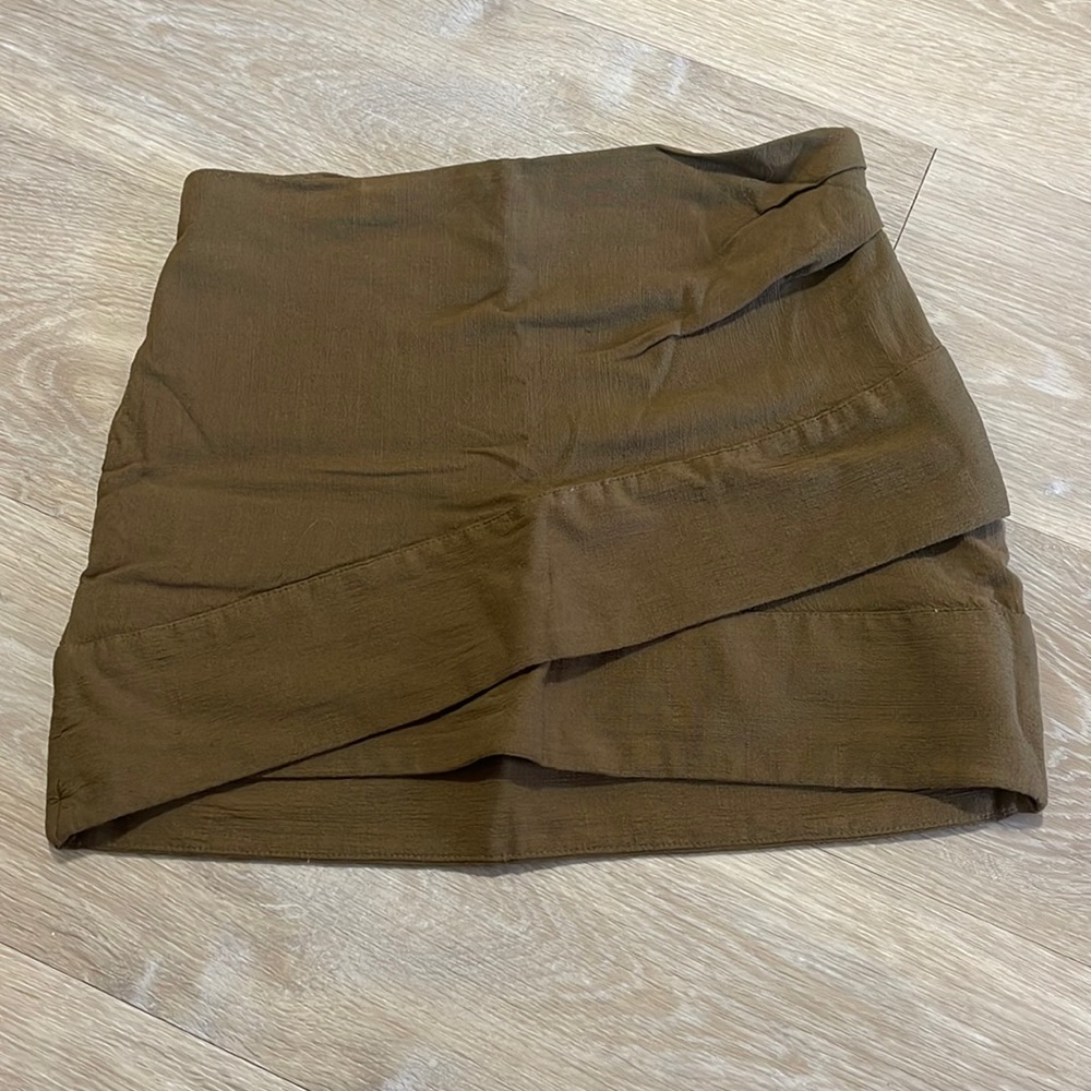 Free people size 2 green olive skirt